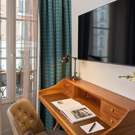 Le Robinet D'or Canal Saint Martin Hotel